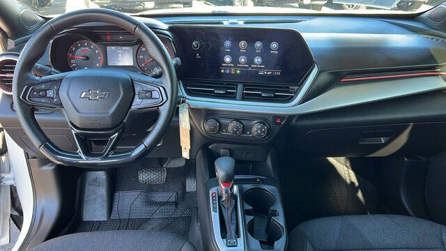 2024 Chevrolet Trax RS