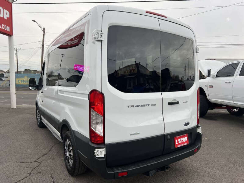 2017 Ford Transit 150 XLT