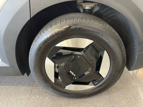 2024 Kia EV9 Light Long Range