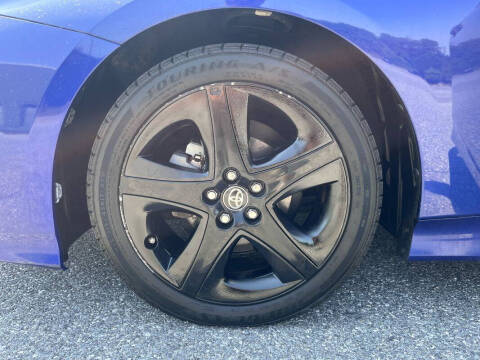 2016 Toyota Prius Three Touring