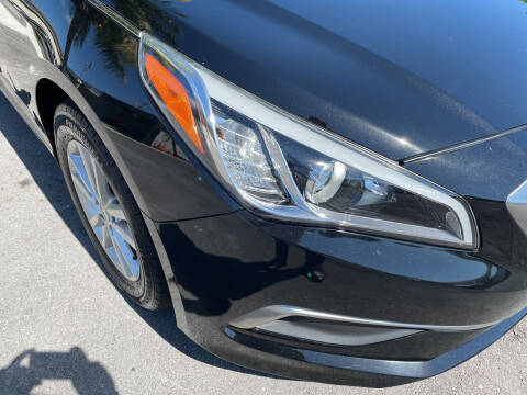 2017 Hyundai Sonata SE