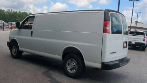 2025 Chevrolet Express 2500