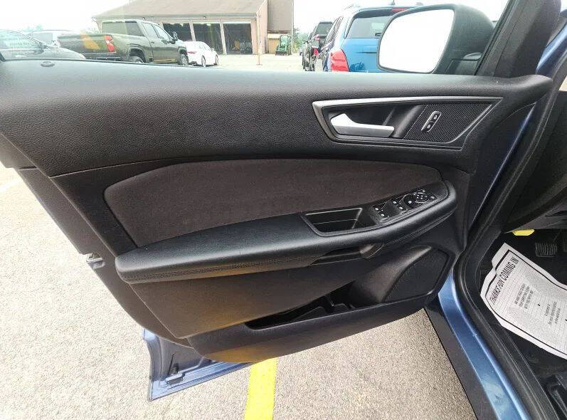 2019 Ford Edge SE