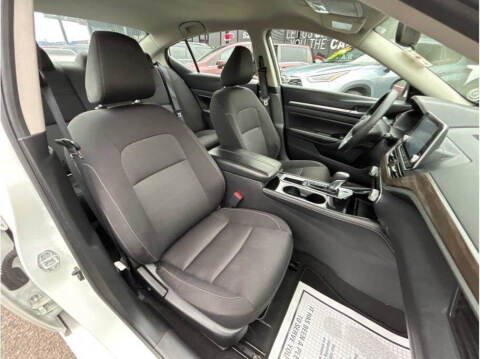 2023 Nissan Altima 2.5 SV