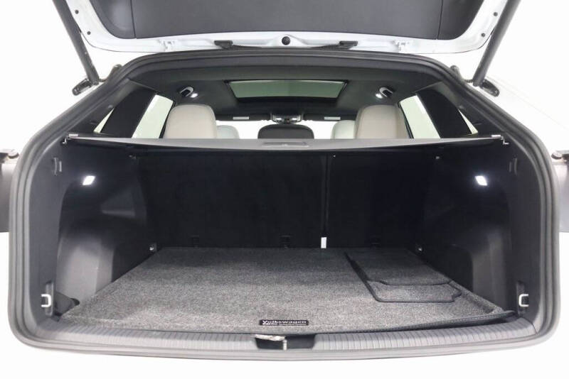 2024 Volkswagen Atlas Cross Sport SEL Premium R-Line 4Motion