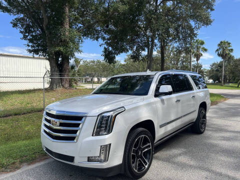 2020 Cadillac Escalade ESV Premium Luxury
