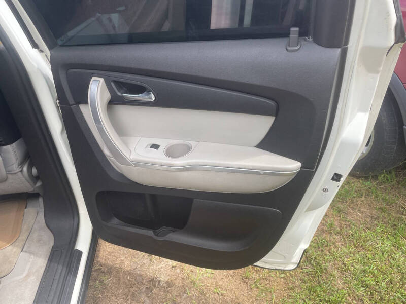 2009 GMC Acadia SLE-1