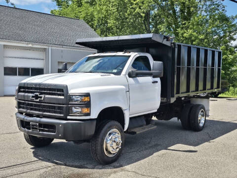 2022 Chevrolet Silverado 5500HD
