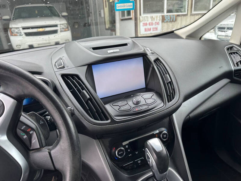 2013 Ford C-MAX Hybrid SE