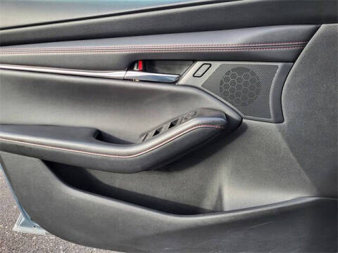 2024 Mazda Mazda3 Sedan 2.5 S Carbon Edition