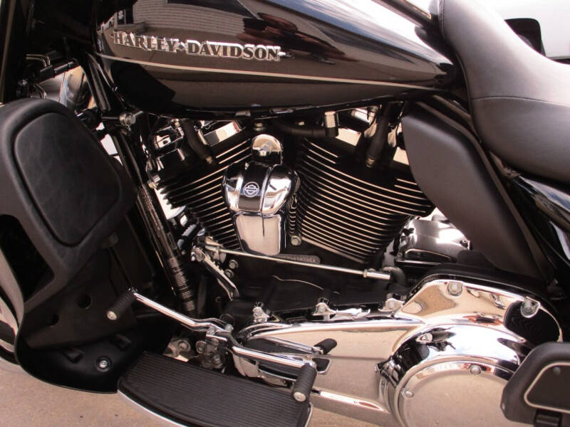 2017 Harley-Davidson FLHTK ULTRA LIMITED