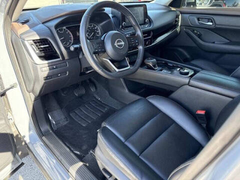 2022 Nissan Rogue SL