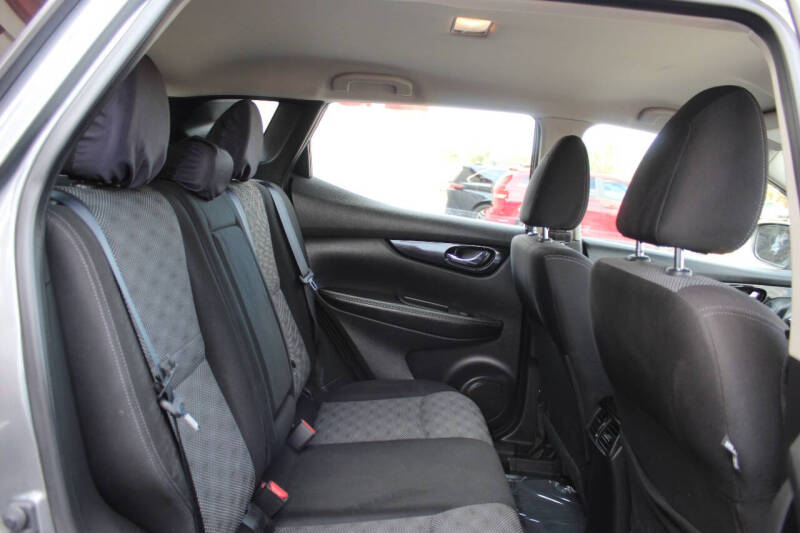 2019 Nissan Rogue Sport SV