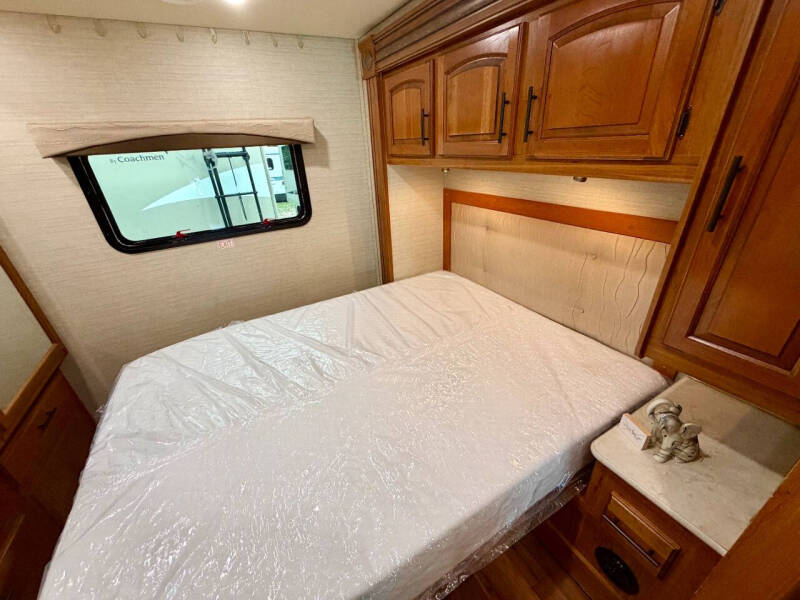2017 Jayco Greyhawk