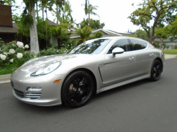 2010 Porsche Panamera 4S