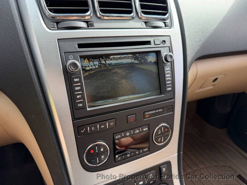 2011 GMC Acadia SLT-2