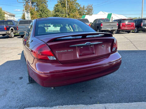 2003 Ford Taurus SES