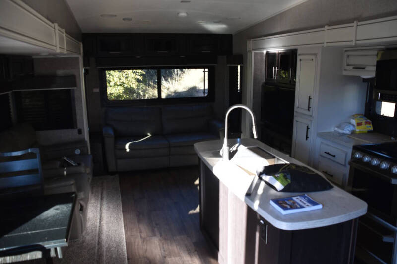 2020 Jayco Eagle HT Fifth Wheel