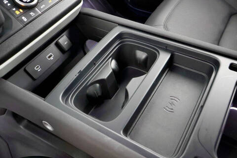 2023 Land Rover Defender 90 S