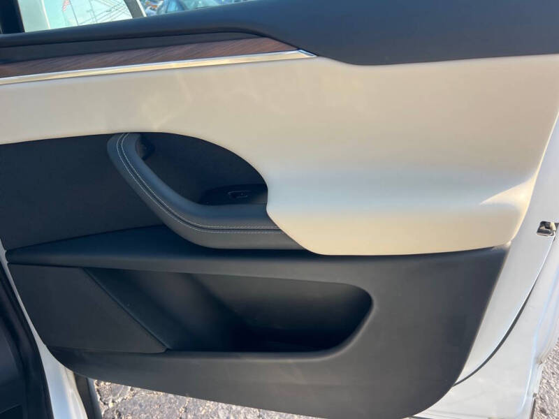 2023 Tesla Model X