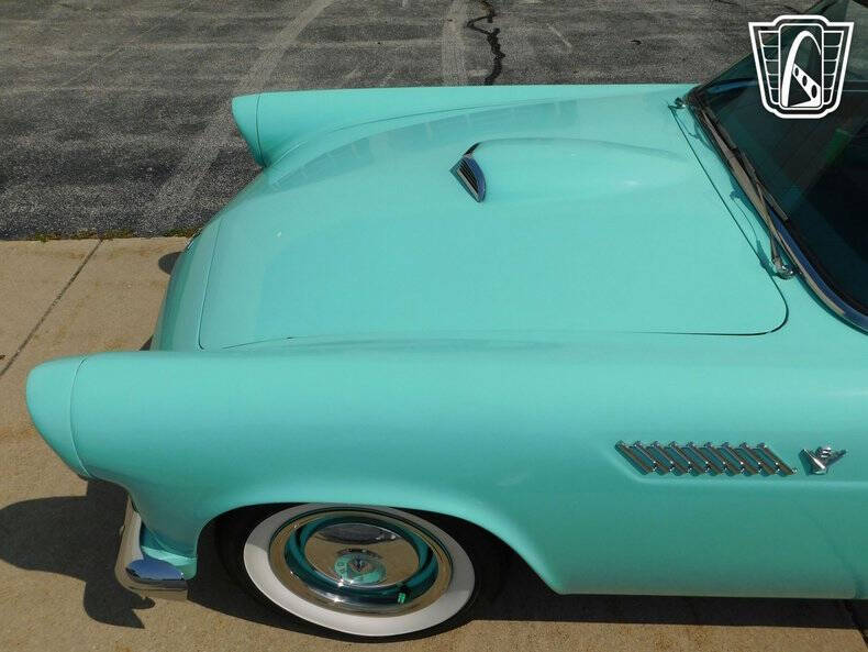 1955 Ford Thunderbird