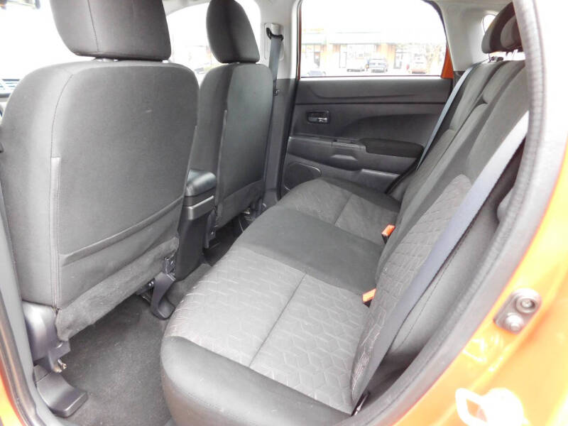 2020 Mitsubishi Outlander Sport ES