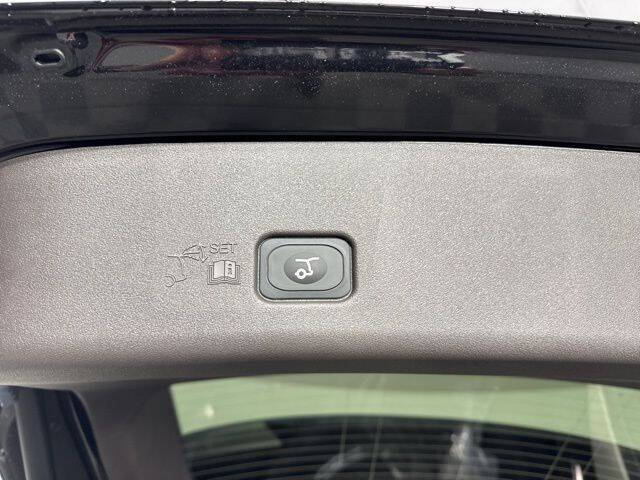 2025 Lincoln Nautilus Black Label