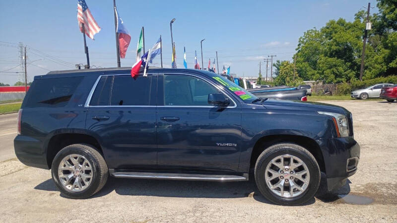 2017 GMC Yukon SLT