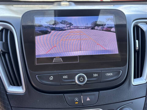 2025 Chevrolet Malibu LT