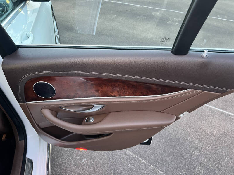 2017 Mercedes-Benz E-Class E 300