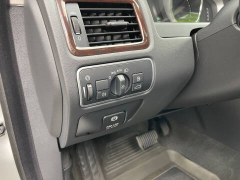 2014 Volvo XC70 3.2 Premier Plus