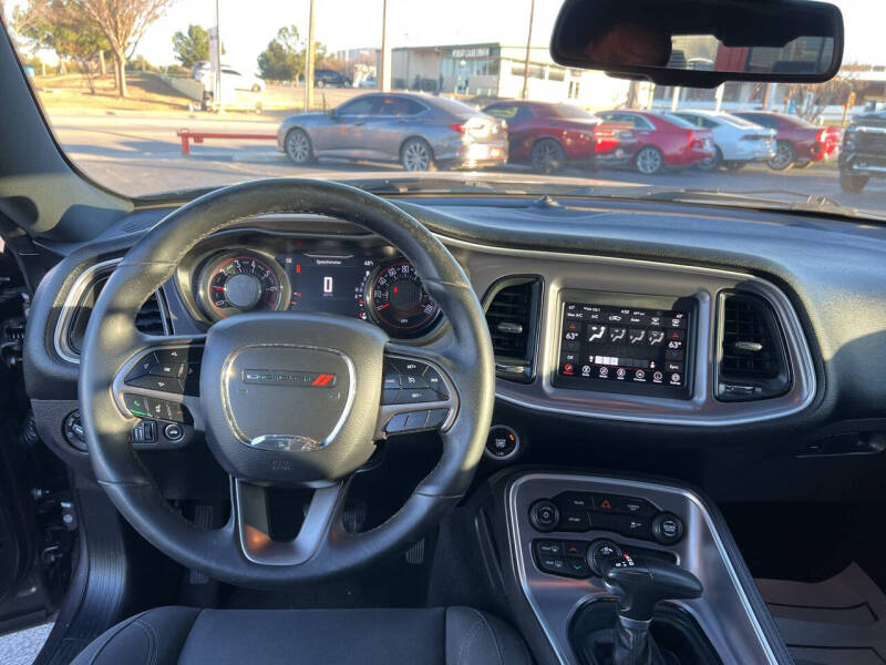 2019 Dodge Challenger SXT