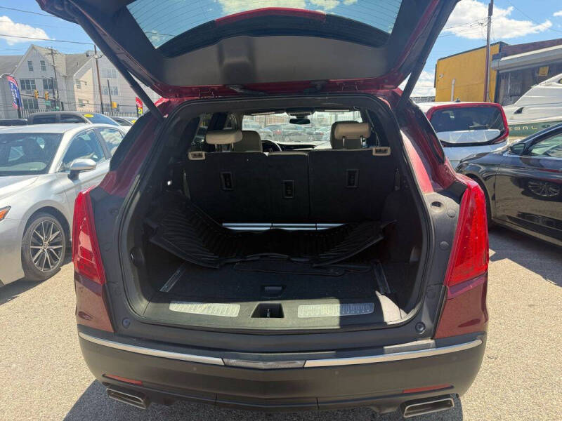 2017 Cadillac XT5 Luxury