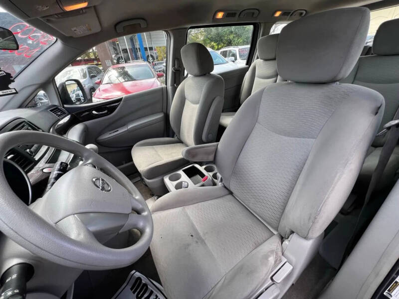 2015 Nissan Quest