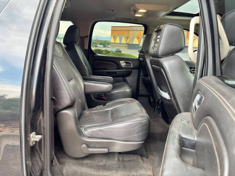 2013 Cadillac Escalade ESV Platinum Edition