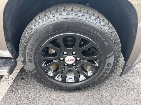 2016 GMC Yukon SLT