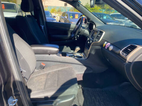 2016 Jeep Grand Cherokee Laredo