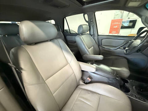 2004 Toyota Sequoia Limited