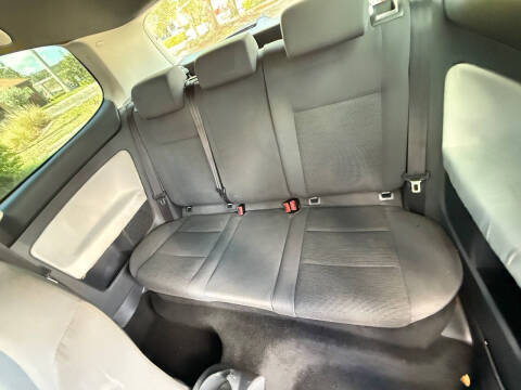 2009 Volkswagen Rabbit S