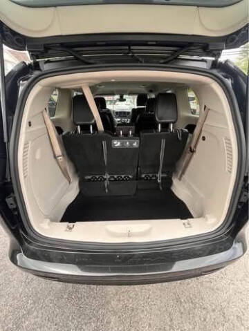 2020 Chrysler Voyager LXi