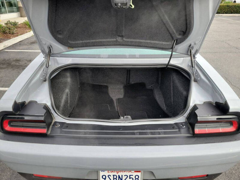 2022 Dodge Challenger