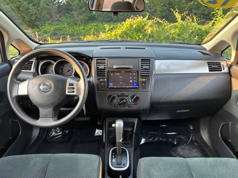 2012 Nissan Versa 1.8 S