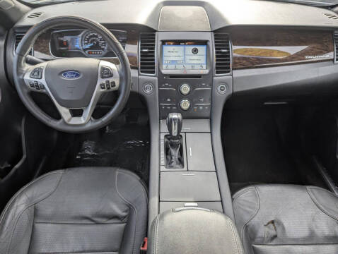 2016 Ford Taurus Limited