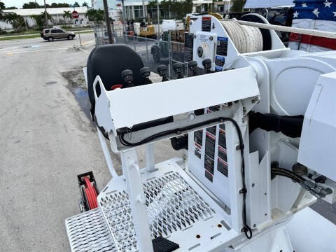 2020 Freightliner M2 106