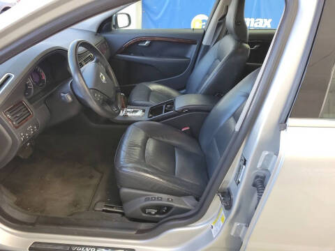 2010 Volvo V70
