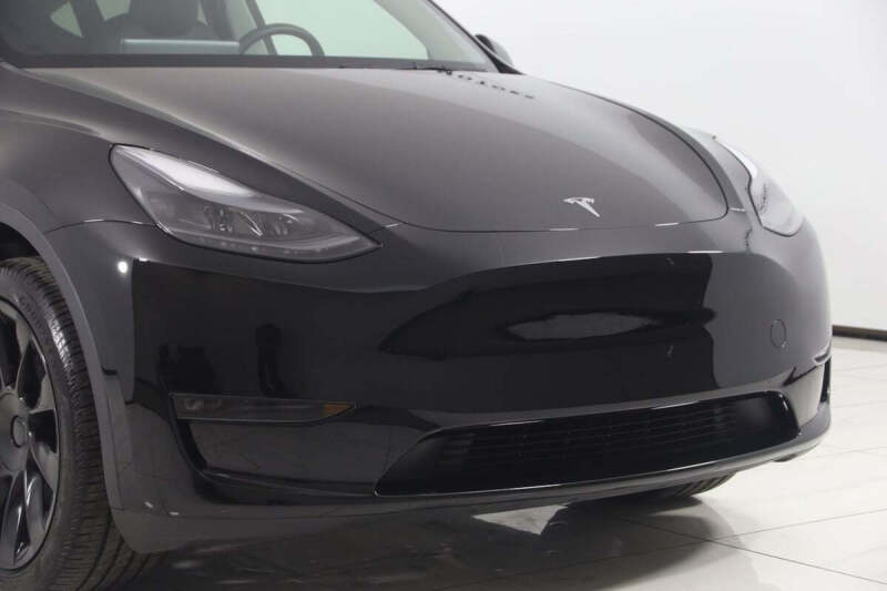 2025 Tesla Model Y Long Range