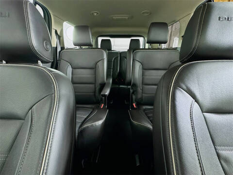 2019 GMC Acadia Denali