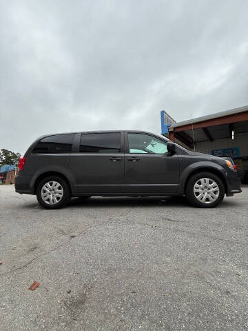 2018 Dodge Grand Caravan SE