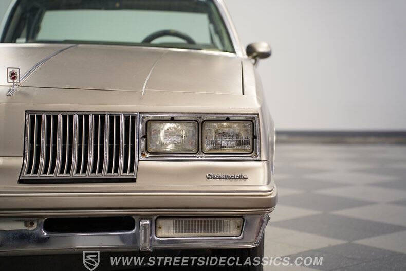 1984 Oldsmobile Cutlass Supreme Brougham