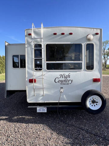 2005 Cougar  High Country 285